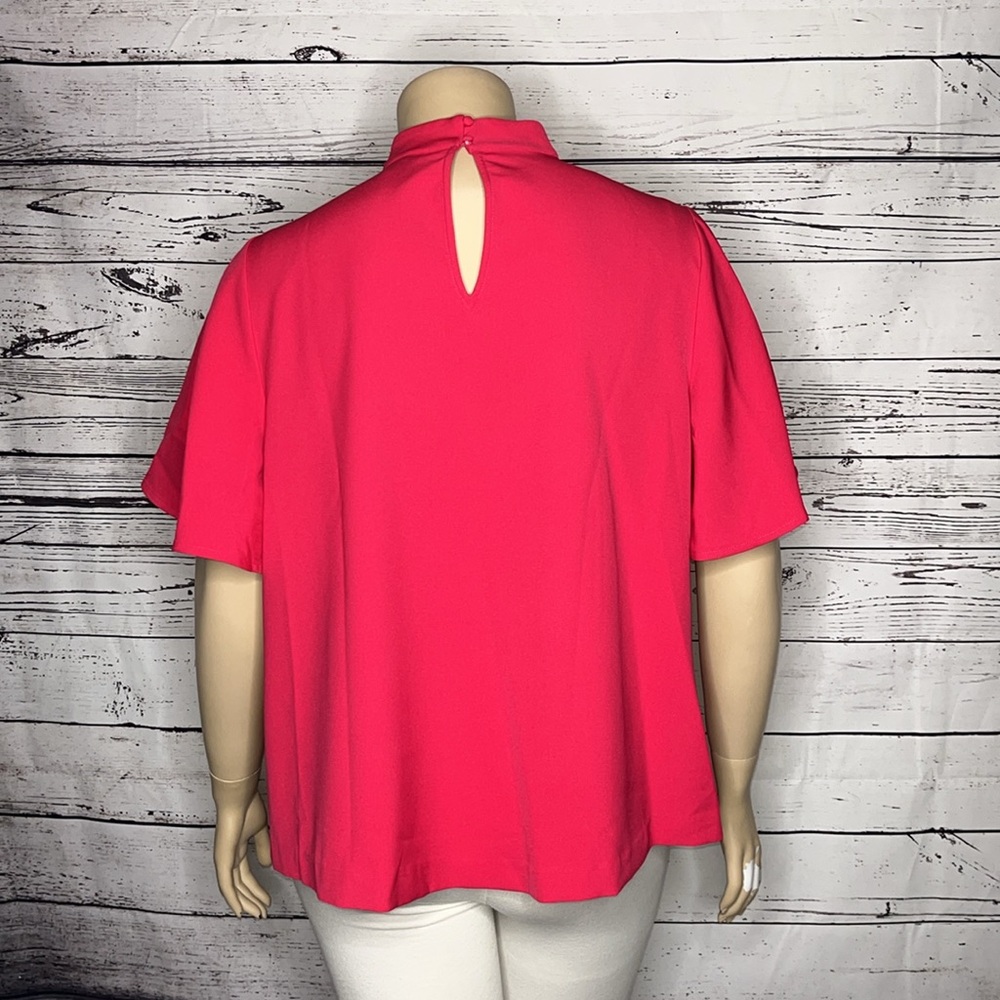 Lane Bryant Hot Pink Keyhole Flutter Sleeve Blouse - Picture 3 of 4